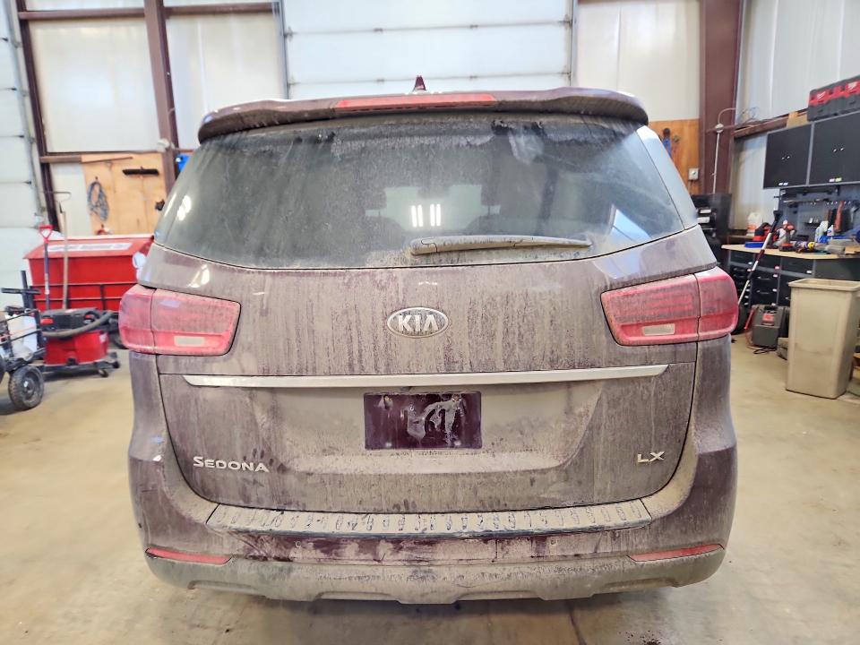 41706706 :رقم المزاد ، KNDMB5C11K6472074 vin ، 2019 Kia Sedona مزاد بيع