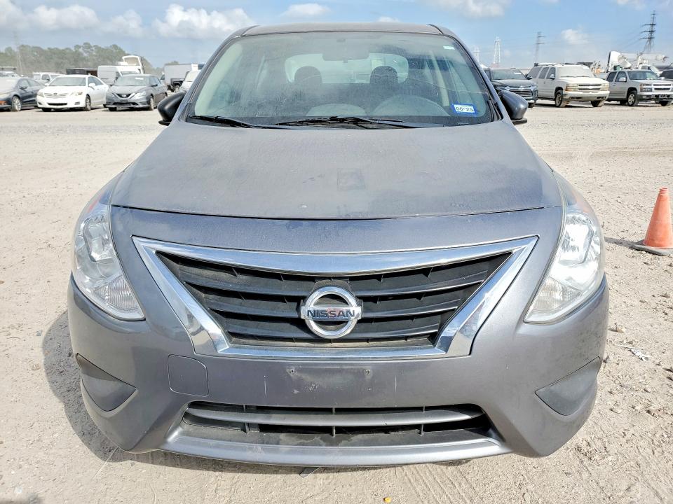 41644316 :رقم المزاد ، 3N1CN7APXHL861531 vin ، 2017 Nissan Versa مزاد بيع