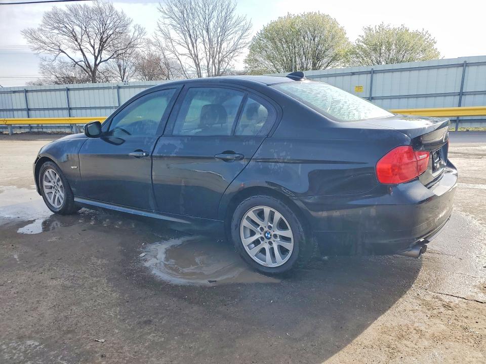 2011 Bmw 328 მანქანა იყიდება აუქციონზე, vin: WBAPH7C53BE852255, აუქციონის ნომერი: 45932766