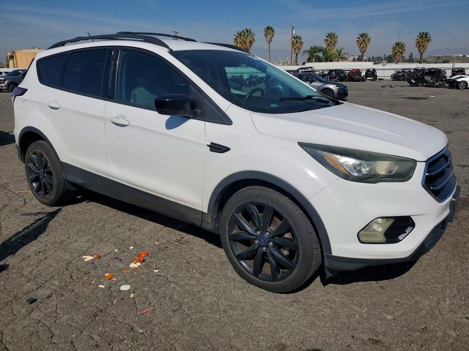 Aukcja sprzedaży 2017 Ford Escape, vin: 1FMCU0GD5HUC80735, numer aukcji: 79296235