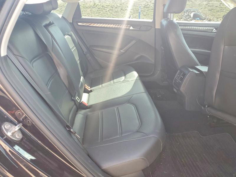 41660676 :رقم المزاد ، 1VWMA7A33LC013101 vin ، 2020 Volkswagen Passat مزاد بيع