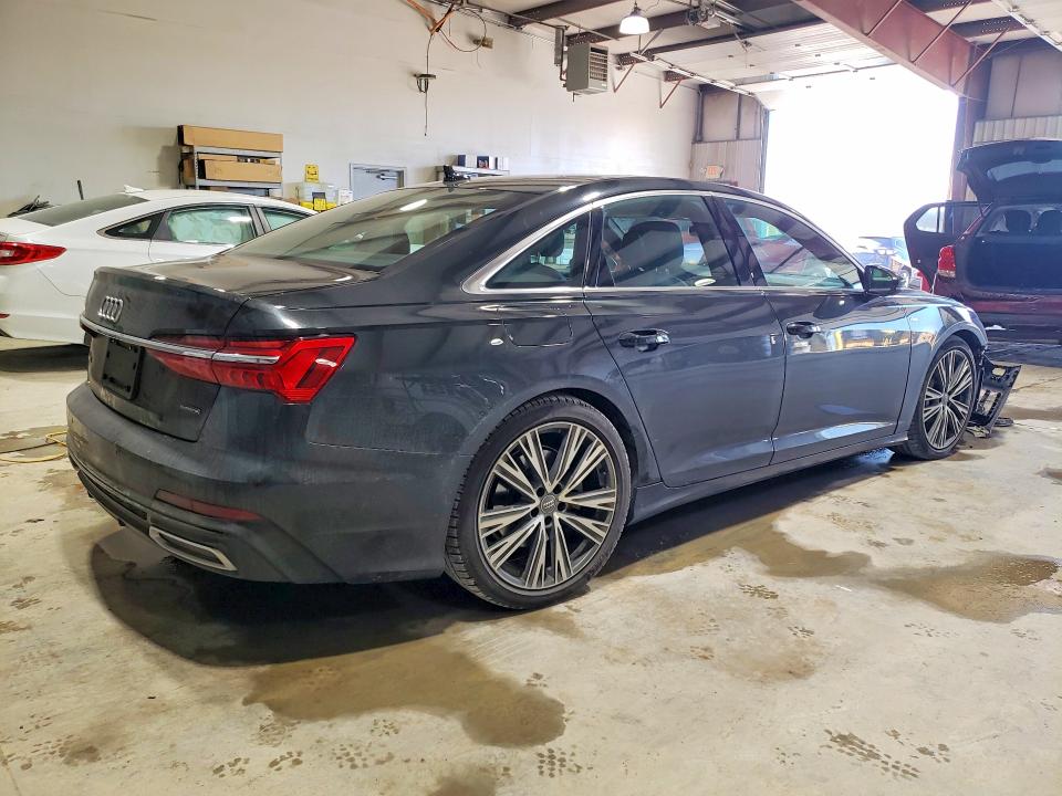 Продаж на аукціоні авто 2019 Audi A6, vin: WAUK2AF21KN100211, номер лоту: 45637416