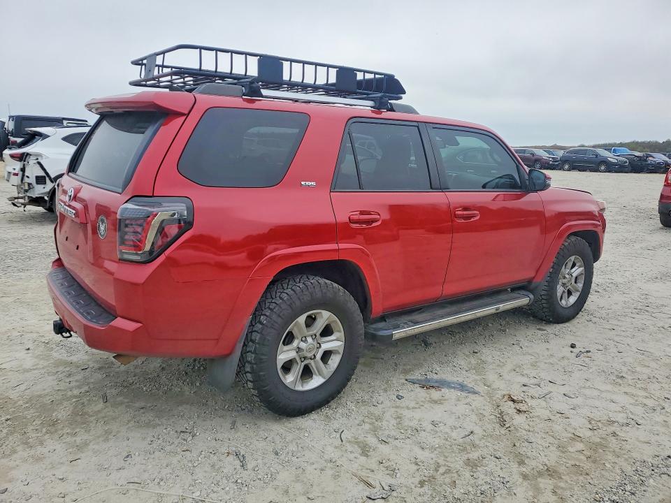 2021 Toyota 4runner მანქანა იყიდება აუქციონზე, vin: JTEFU5JR9M5242962, აუქციონის ნომერი: 46690236