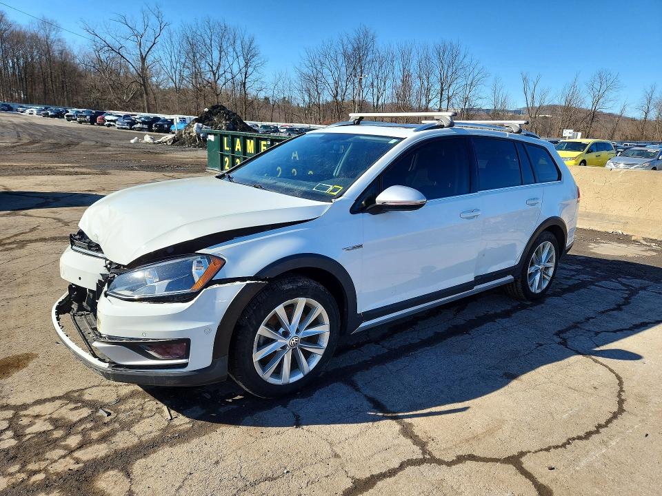 Auction sale of the 2017 Volkswagen Golf Alltrack, vin: 3VWH17AU5HM541545, lot number: 78172465