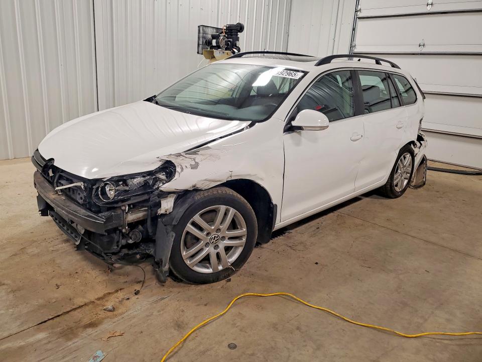 79492965 :رقم المزاد ، 3VWPL7AJXBM656399 vin ، 2011 Volkswagen Jetta مزاد بيع