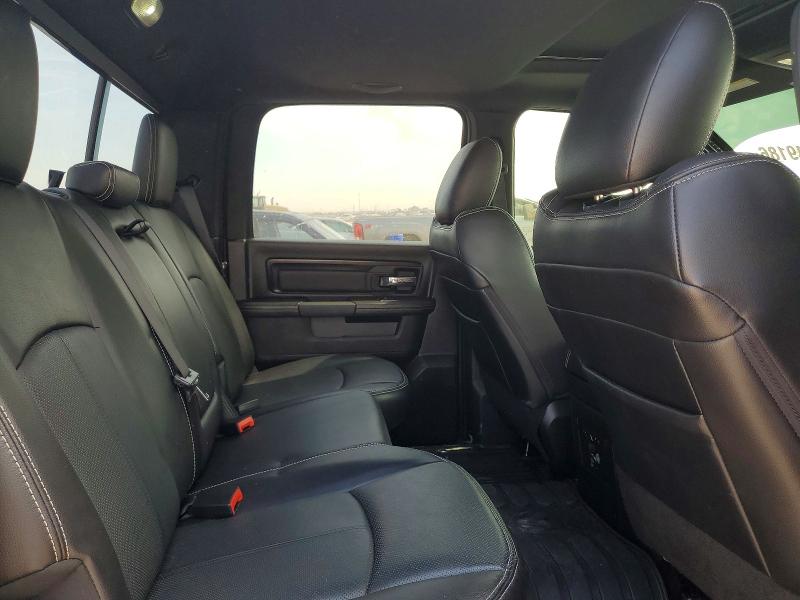 47249186 :رقم المزاد ، 1C6RR7YT3JS190698 vin ، 2018 Ram 1500 مزاد بيع