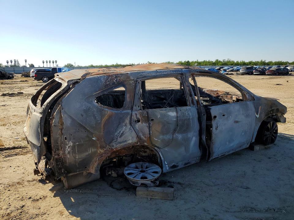47068386 :رقم المزاد ، 3CZRM3H37GG710184 vin ، 2016 Honda Cr-v مزاد بيع