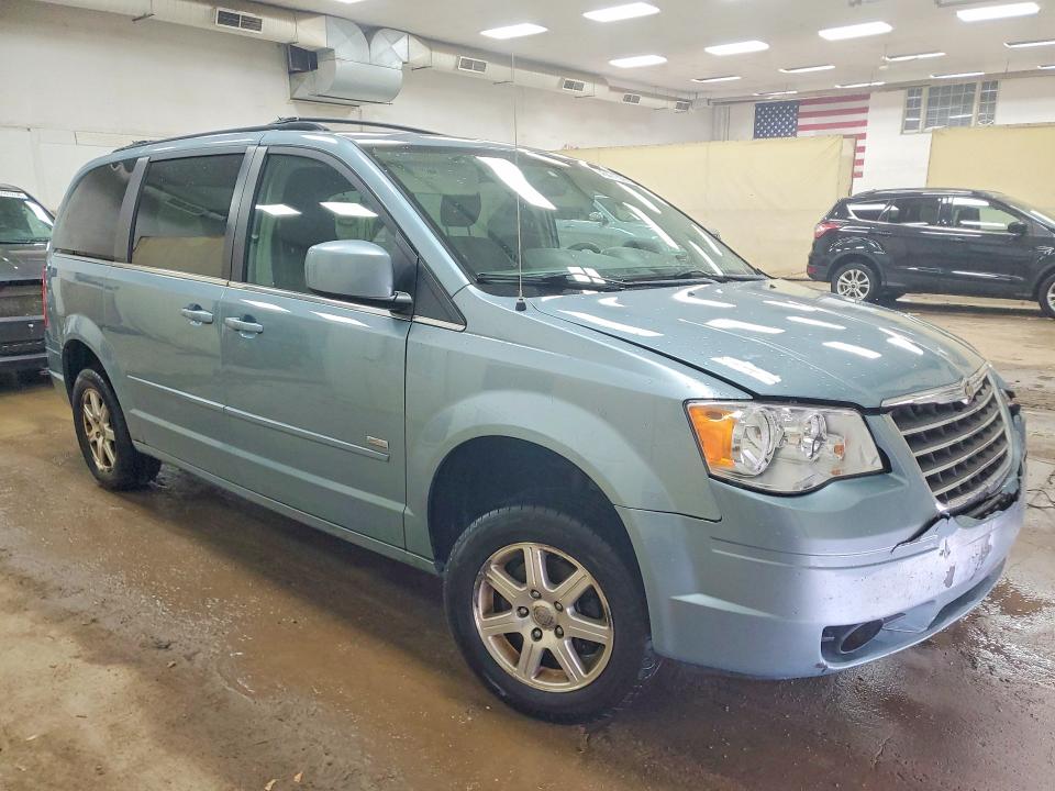 45471526 :رقم المزاد ، 2A8HR54P58R773408 vin ، 2008 Chrysler Town & Country مزاد بيع