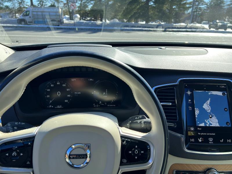 41659016 :رقم المزاد ، YV4BR0CK7M1700459 vin ، 2021 Volvo Xc90 مزاد بيع
