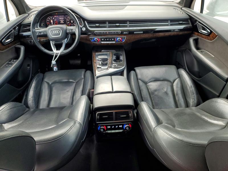42047046 :رقم المزاد ، WA1VABF72JD009581 vin ، 2018 Audi Q7 مزاد بيع