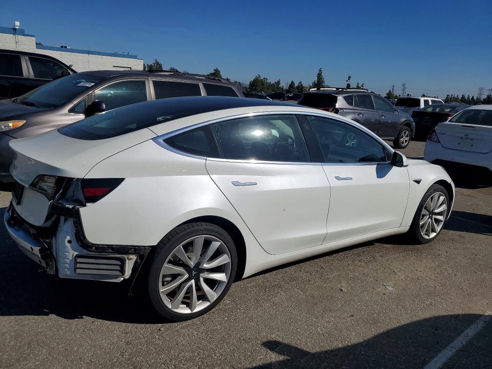 Продаж на аукціоні авто 2020 Tesla Model 3, vin: 5YJ3E1EA1LF476690, номер лоту: 41977486