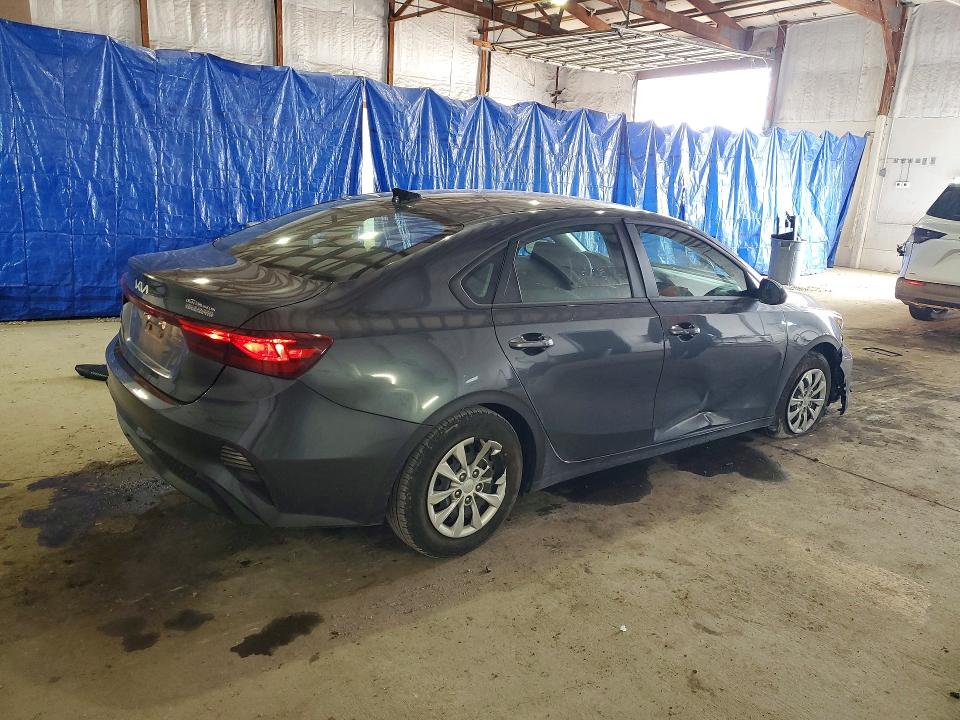2023 Kia Forte მანქანა იყიდება აუქციონზე, vin: 3KPF24AD5PE647511, აუქციონის ნომერი: 46540336
