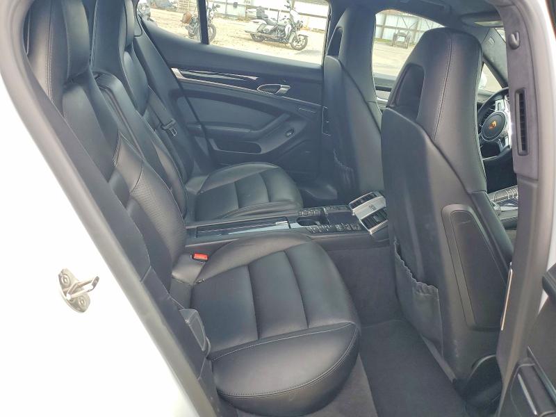 45654546 :رقم المزاد ، WP0AD2A75GL041314 vin ، 2016 Porsche Panamera مزاد بيع