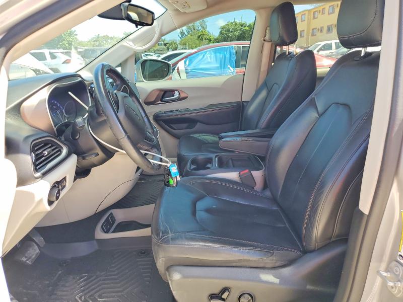 Продажа на аукционе авто 2018 Chrysler Pacifica, vin: 2C4RC1BG0JR290794, номер лота: 45444196