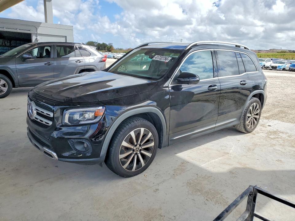 41732756 :رقم المزاد ، W1N4M4GB9MW161186 vin ، 2021 Mercedes-benz Glb مزاد بيع