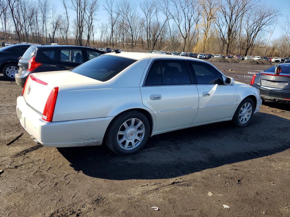 46817576 :رقم المزاد ، 1G6KD57Y68U206260 vin ، 2008 Cadillac Dts مزاد بيع
