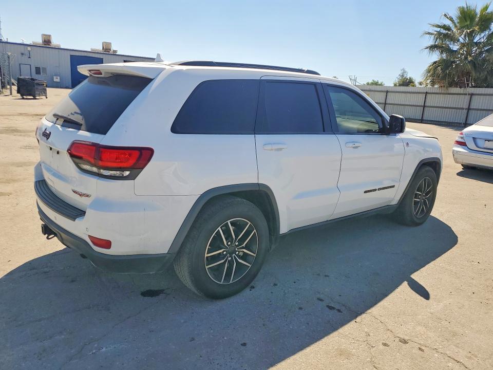 Продажа на аукционе авто 2021 Jeep Grand Cherokee, vin: 1C4RJFLT1MC684042, номер лота: 47618016