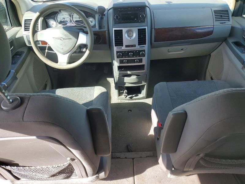 47655466 :رقم المزاد ، 2A4RR4DE2AR108955 vin ، 2010 Chrysler Town & Country مزاد بيع