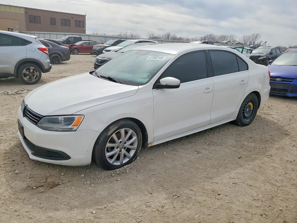 47360146 :رقم المزاد ، 3VWDX7AJ6DM352402 vin ، 2013 Volkswagen Jetta مزاد بيع