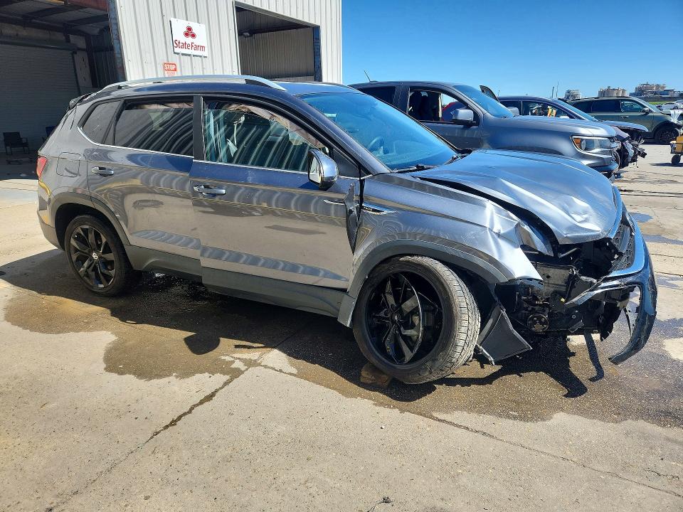 Продажа на аукционе авто 2022 Volkswagen Taos, vin: 3VVTX7B23NM007966, номер лота: 45809416