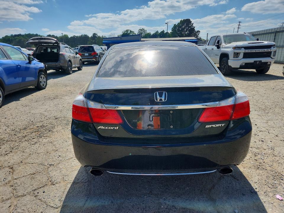47327776 :رقم المزاد ، 1HGCR2F56FA258352 vin ، 2015 Honda Accord مزاد بيع