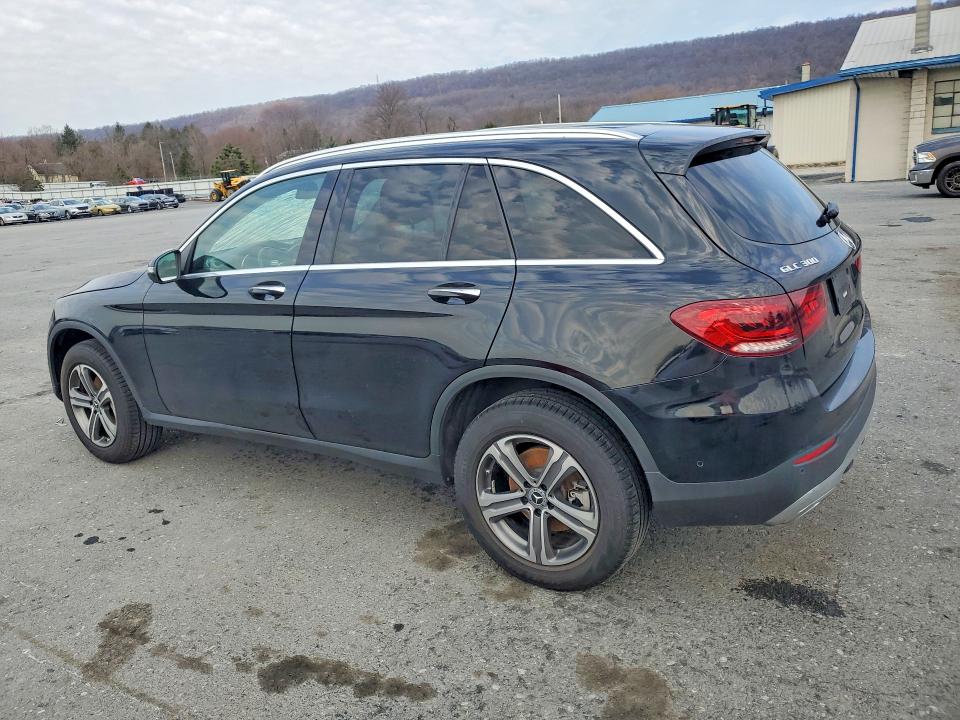 47740016 :رقم المزاد ، W1N0G8EB2NV348812 vin ، 2022 Mercedes-benz Glc مزاد بيع