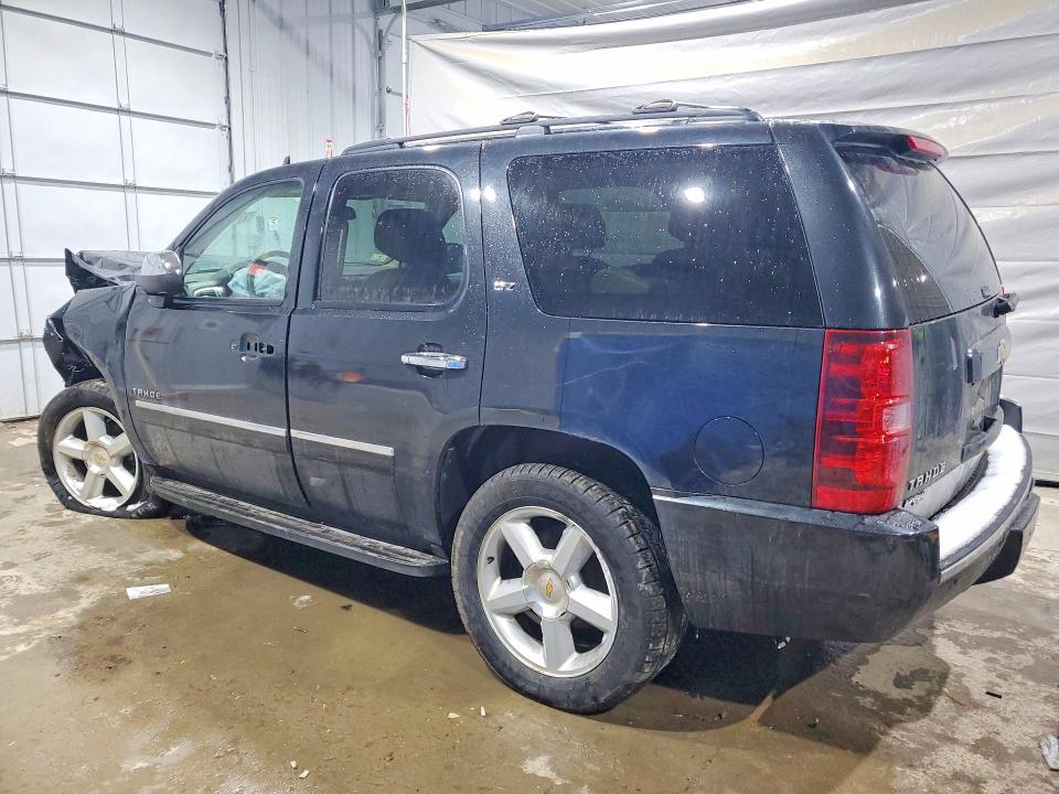 2010 Chevrolet Tahoe მანქანა იყიდება აუქციონზე, vin: 1GNUKCE0XAR120009, აუქციონის ნომერი: 79614135