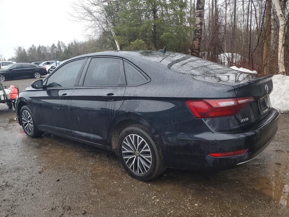 79843025 :رقم المزاد ، 3VWE57BU7MM040866 vin ، 2021 Volkswagen Jetta Highline 1.4 T مزاد بيع