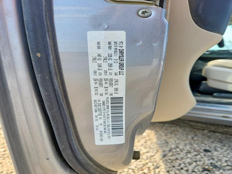 47637226 :رقم المزاد ، 2C4RC1CG9DR777365 vin ، 2013 Chrysler Town & Country مزاد بيع