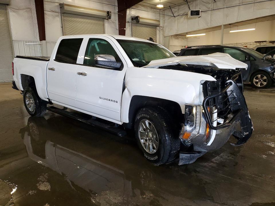 Продажа на аукционе авто 2017 Chevrolet Silverado, vin: 3GCUKREC9HG191234, номер лота: 46936596