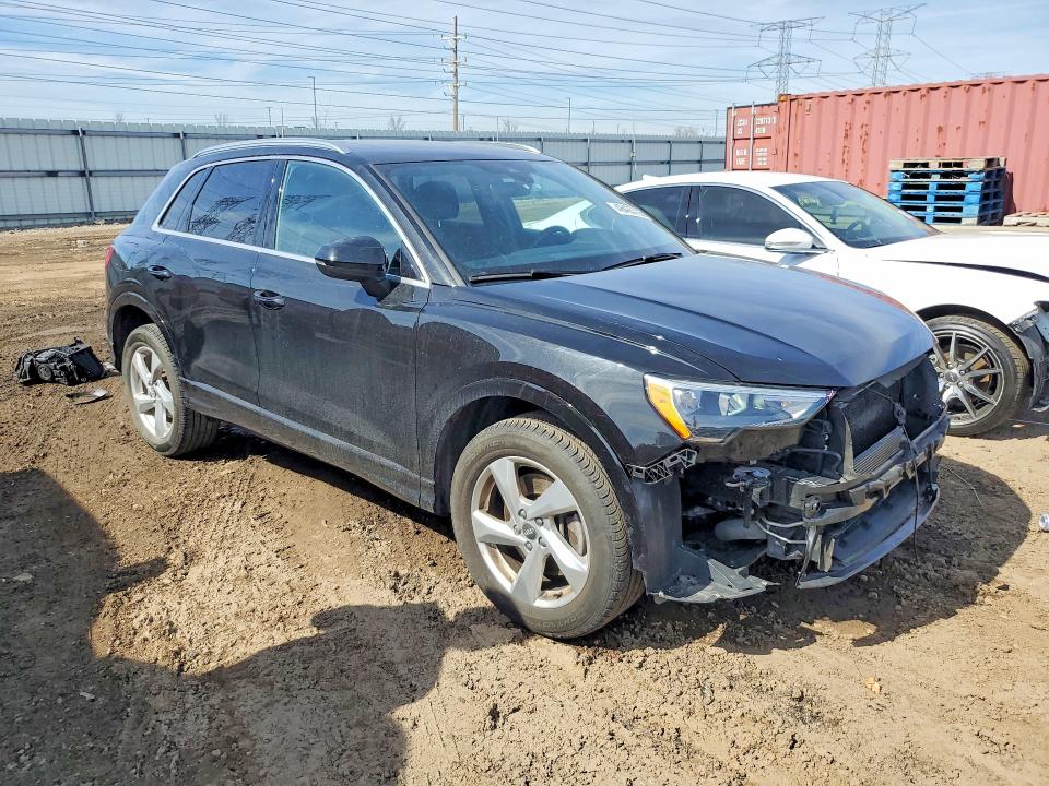 46435726 :رقم المزاد ، WA1AECF31L1103235 vin ، 2020 Audi Q3 مزاد بيع