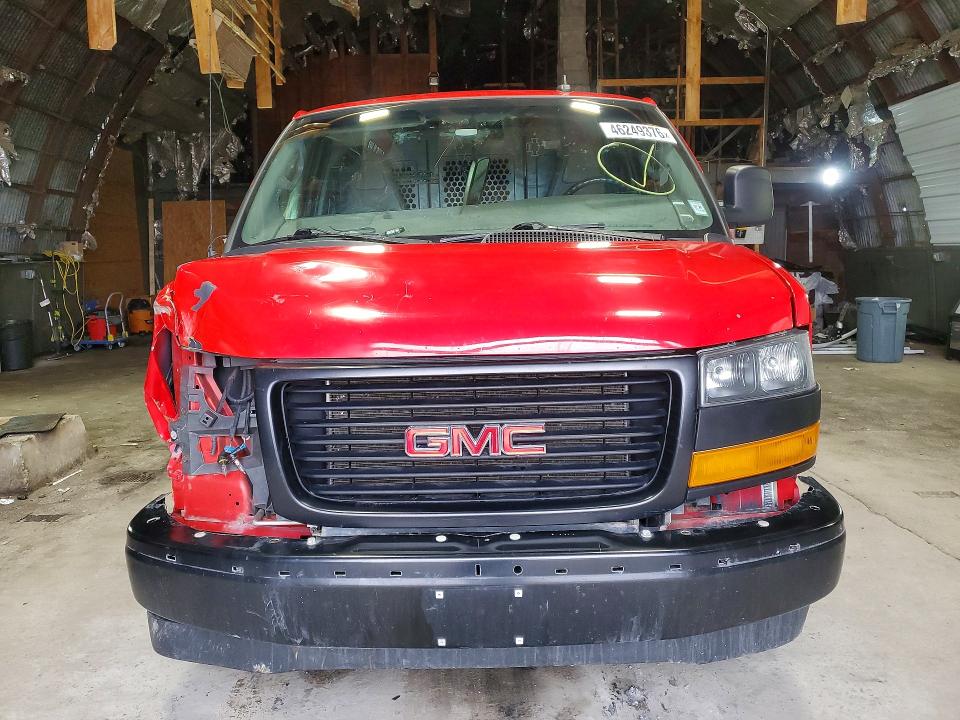 46249376 :رقم المزاد ، 1GTZ7HF75N1141301 vin ، 2022 Gmc Savana مزاد بيع