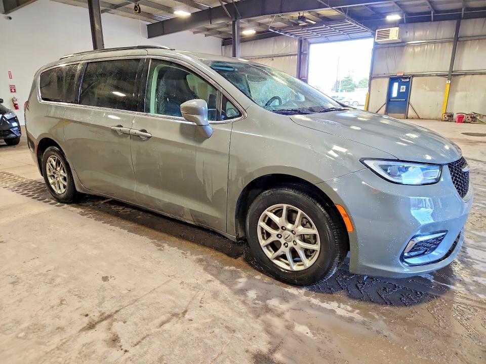41955726 :رقم المزاد ، 2C4RC1BG3NR176391 vin ، 2022 Chrysler Pacifica مزاد بيع