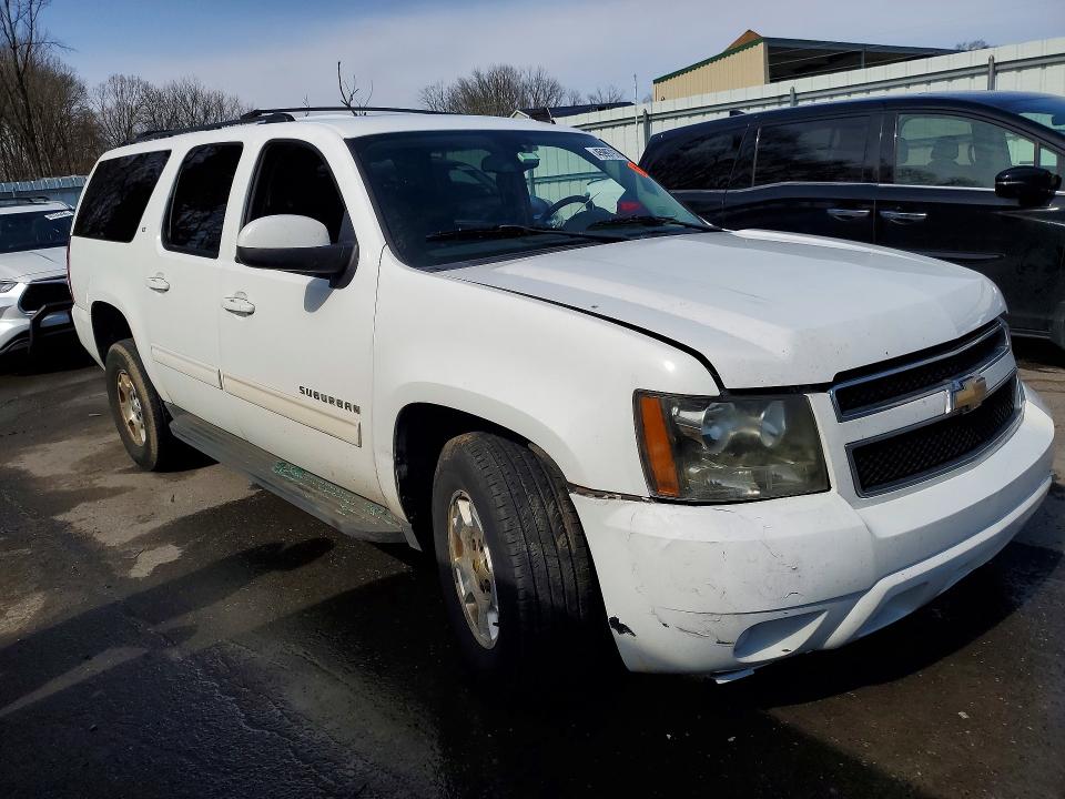 2010 Chevrolet Suburban მანქანა იყიდება აუქციონზე, vin: 1GNUKJE30AR268670, აუქციონის ნომერი: 45997976