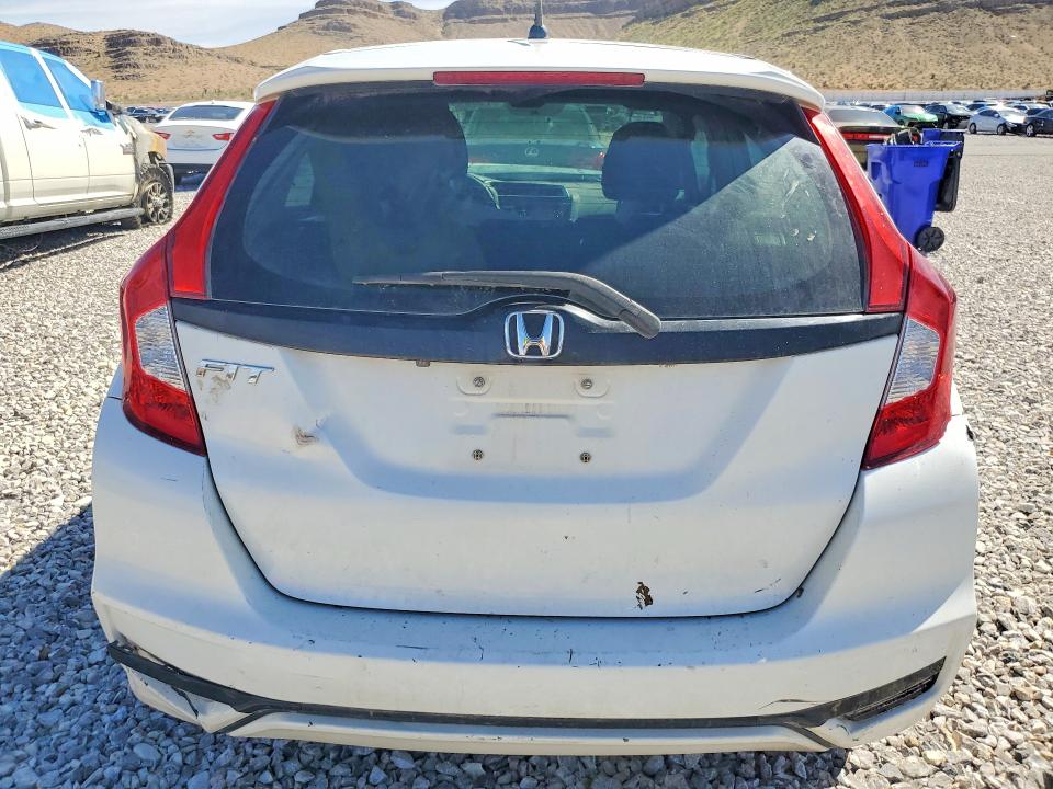 Продажа на аукционе авто 2019 Honda Fit, vin: 3HGGK5H45KM737788, номер лота: 79906605