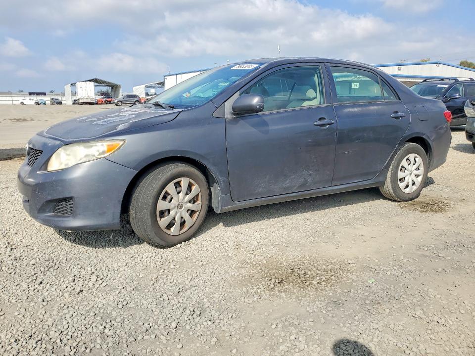 79953045 :رقم المزاد ، 1NXBU4EE0AZ190851 vin ، 2010 Toyota Corolla مزاد بيع