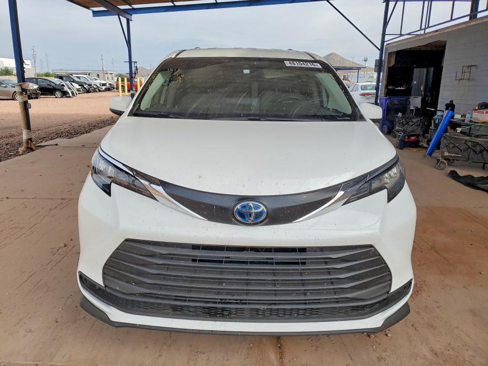 Продажа на аукционе авто 2023 Toyota Sienna, vin: 5TDKRKEC0PS172226, номер лота: 48104216