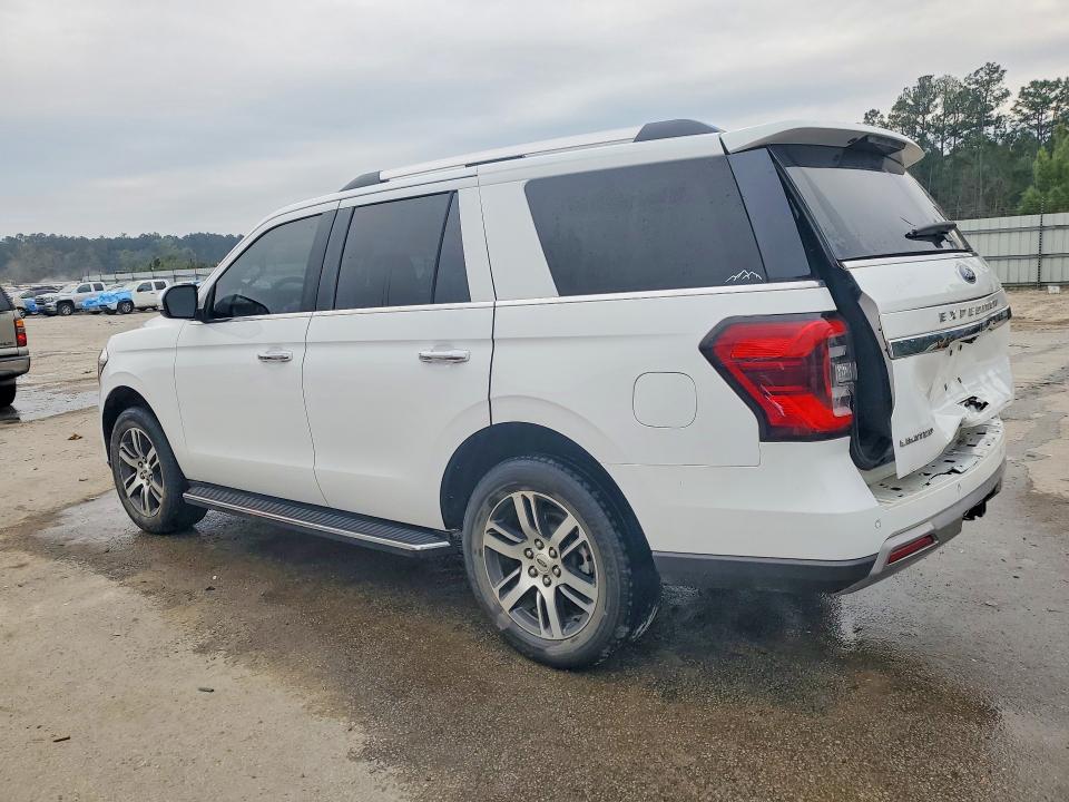 Продажа на аукционе авто 2022 Ford Expedition, vin: 1FMJU2AT2NEA57304, номер лота: 46999436