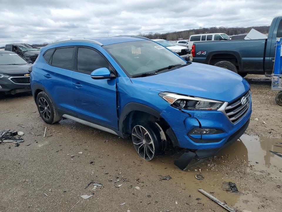 45850606 :رقم المزاد ، KM8J3CA48HU490623 vin ، 2017 Hyundai Tucson مزاد بيع
