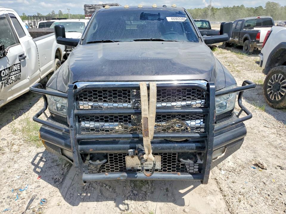 46903386 :رقم المزاد ، 3C7WRTCL5HG692290 vin ، 2017 Ram 3500 مزاد بيع