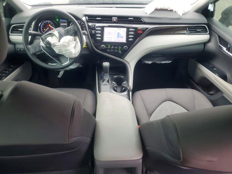 48178526 :رقم المزاد ، 4T1B11HK8KU829973 vin ، 2019 Toyota Camry مزاد بيع