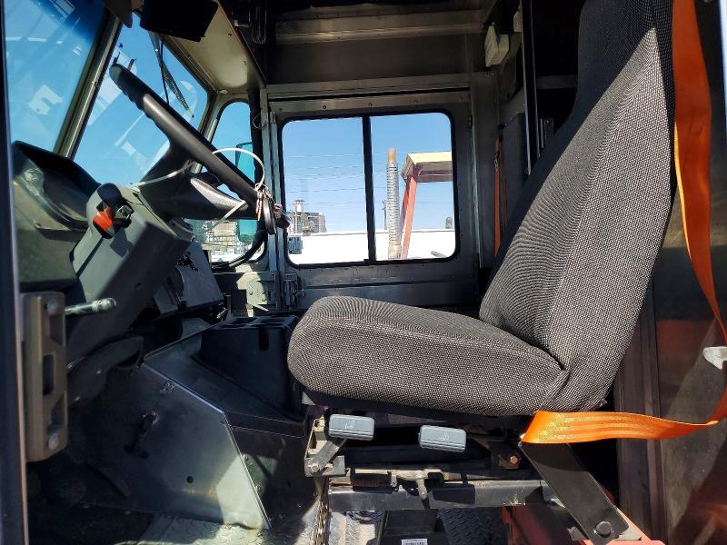 Продаж на аукціоні авто 2020 Freightliner Chassis, vin: 4UZAC2EA8LCMK2959, номер лоту: 67223046