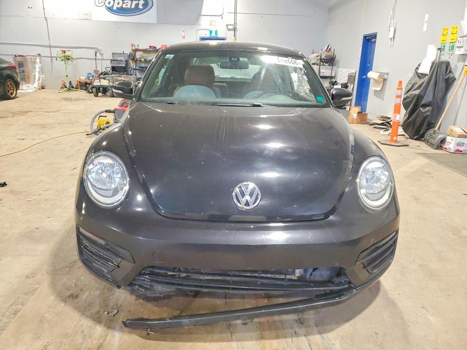 Продаж на аукціоні авто 2017 Volkswagen Beetle, vin: 3VWJ17AT7HM604170, номер лоту: 41868606