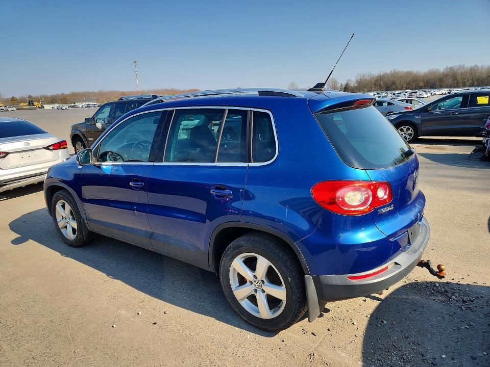 Продаж на аукціоні авто 2010 Volkswagen Tiguan, vin: WVGBV7AX8AW002300, номер лоту: 47450816