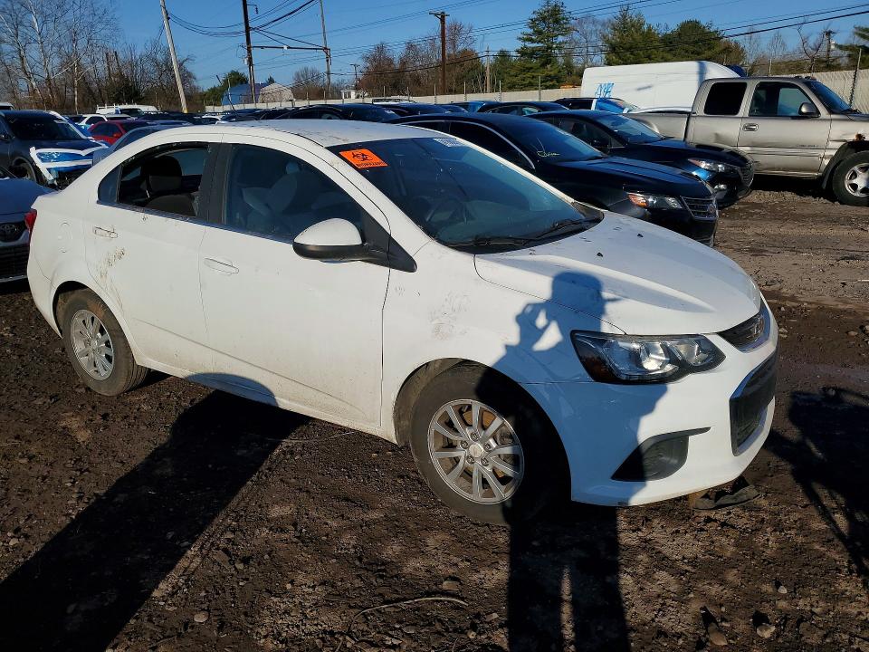Продаж на аукціоні авто 2017 Chevrolet Sonic, vin: 1G1JD5SH9H4130557, номер лоту: 41868516