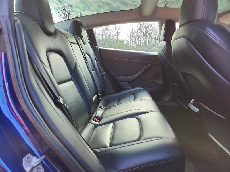 Продажа на аукционе авто 2022 Tesla Model 3, vin: 5YJ3E1EA4NF368602, номер лота: 79995865