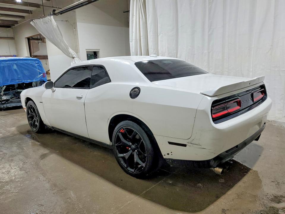 47843306 :رقم المزاد ، 2C3CDZBT4FH906271 vin ، 2015 Dodge Challenger مزاد بيع