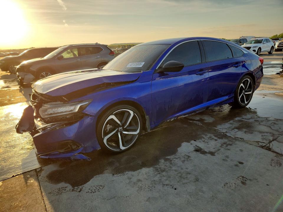 Продажа на аукционе авто 2022 Honda Accord, vin: 1HGCV1F36NA111628, номер лота: 48105806
