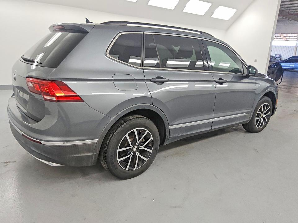 78843565 :رقم المزاد ، 3VV3B7AX7MM056582 vin ، 2021 Volkswagen Tiguan مزاد بيع
