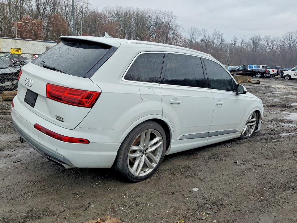 46698776 :رقم المزاد ، WA1VAAF79HD036569 vin ، 2017 Audi Q7 مزاد بيع